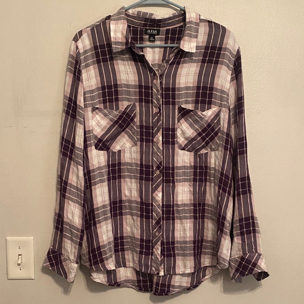 a.n.a Plaid Button-Down Shirt in Purple and White
